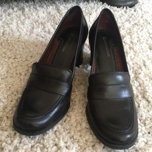 Naturalizer leather 7.5N shoes